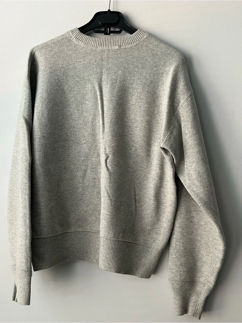Everlane Light Gray Crewneck Sweatshirt - Picture 2 of 4